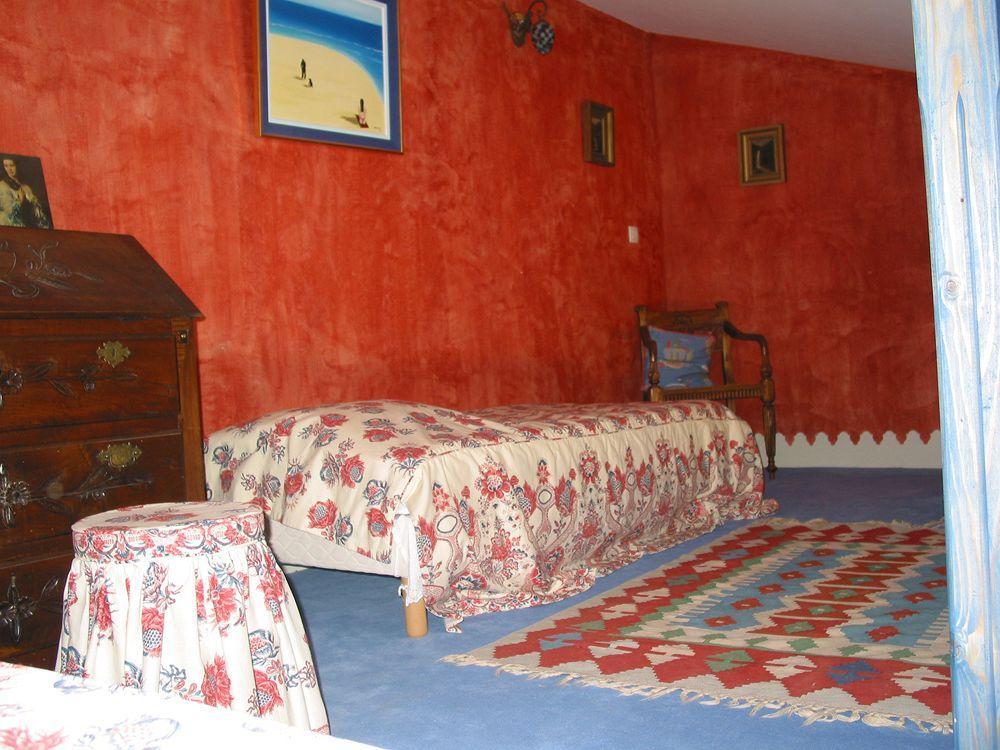 Bed and Breakfast Chateau Rousselle Saint-Ciers-de-Canesse Экстерьер фото